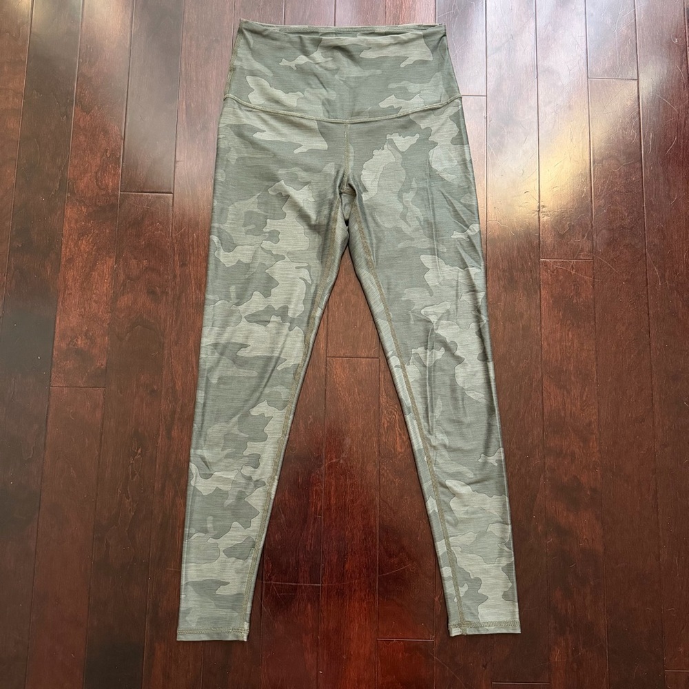 PrAna Women’s Electa High Rise Athletic Work Out Leggings Size S Camo Green gym